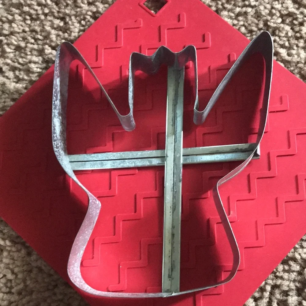 Christmas Themed Metal Cookie Cutter Lot of 7 Angels Trees Snowflake Snowman